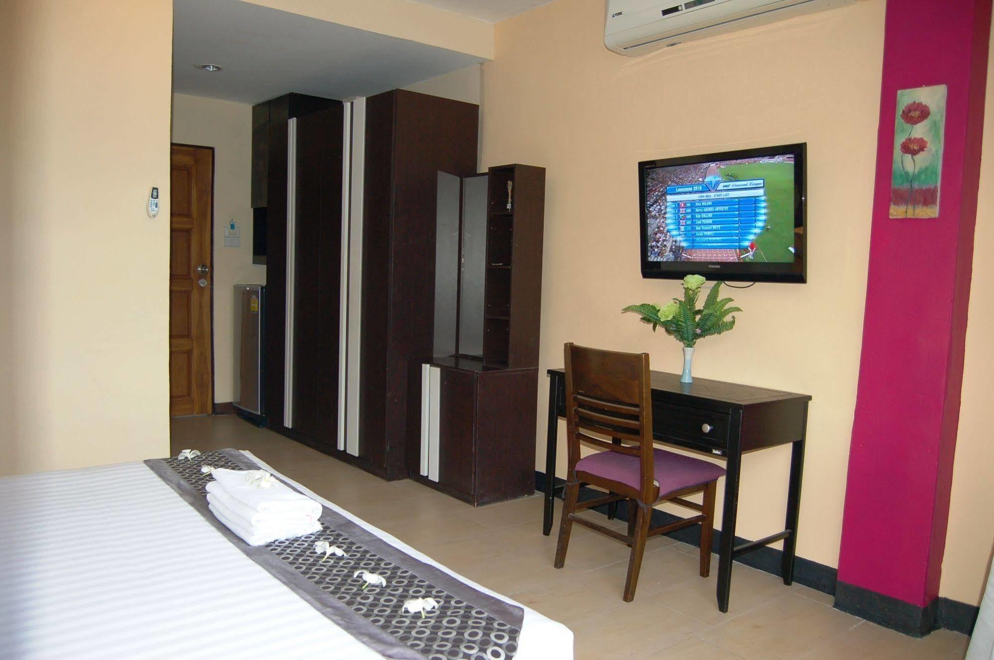 The Circle Residence Jomtien Beach Eksteriør billede