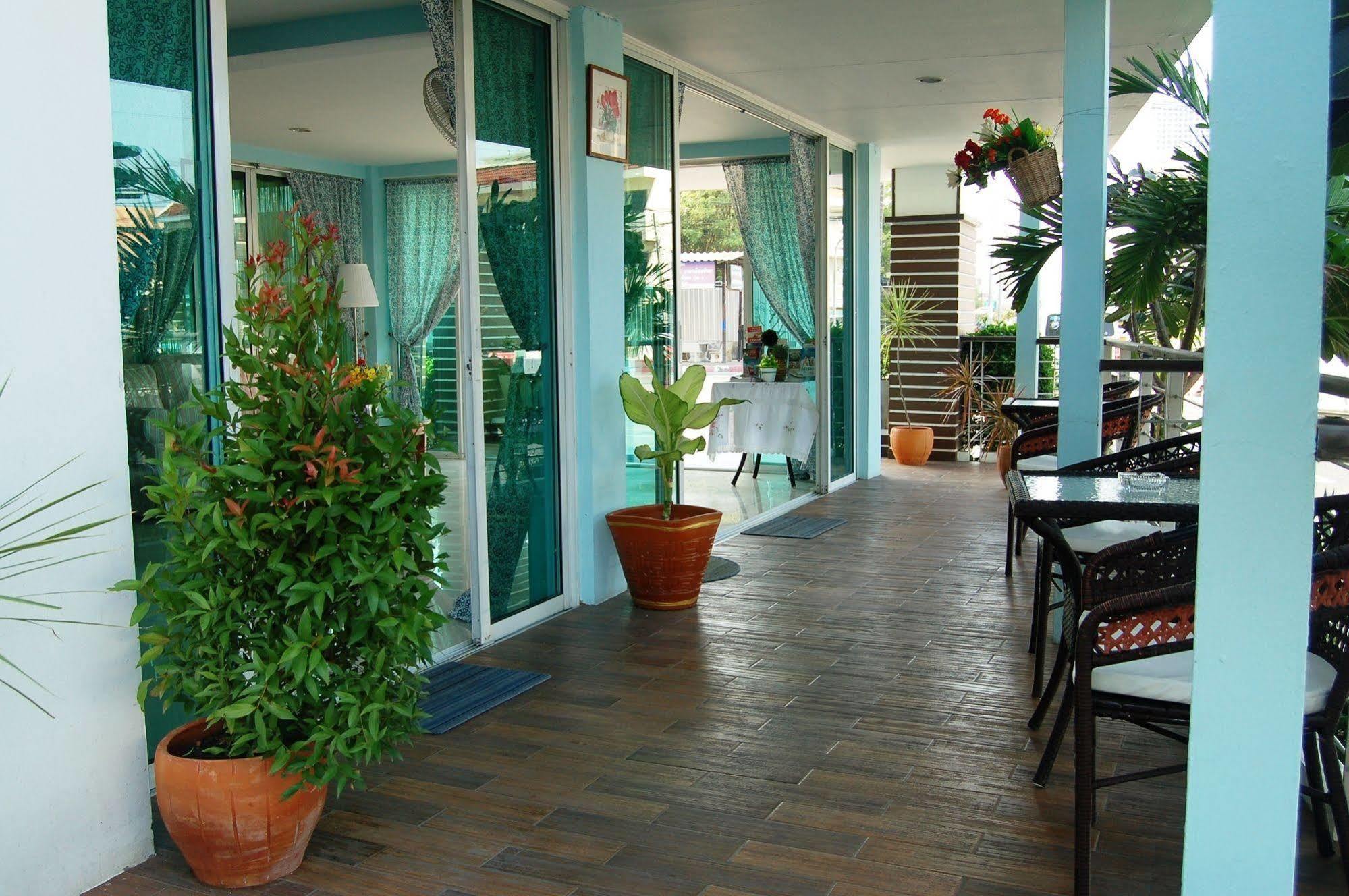 The Circle Residence Jomtien Beach Eksteriør billede