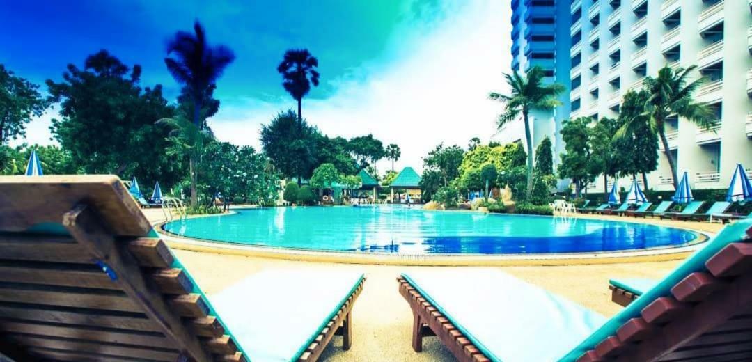 The Circle Residence Jomtien Beach Eksteriør billede